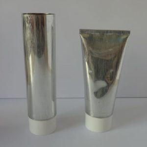 Tube aluminium